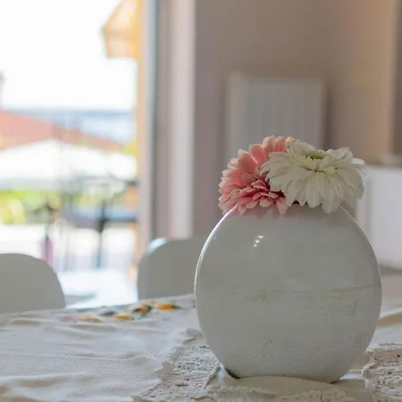 Apartim Apartament *